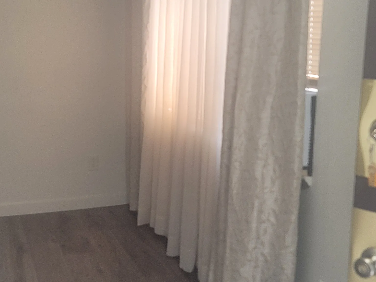 2 bed, 1100 sqft, $2,000 — Photo 4