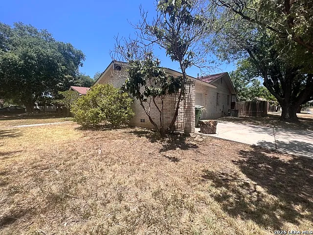 14210 Stoddard Dr — Photo 3