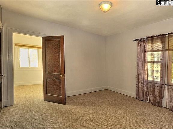3rd image of 1300 Hathaway Ave