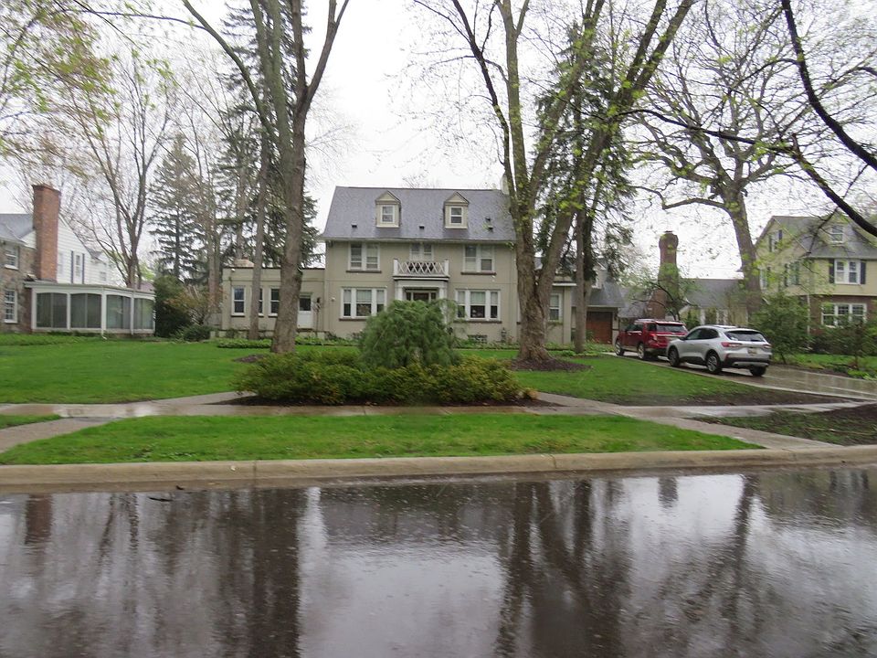 1st image of 315 Hendrie Blvd