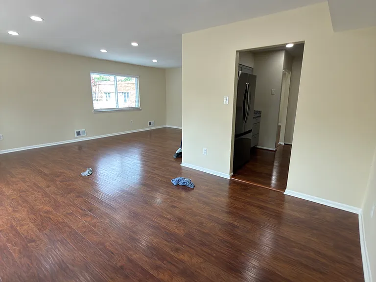 3809 Burlingame Pl #34E — Photo 5