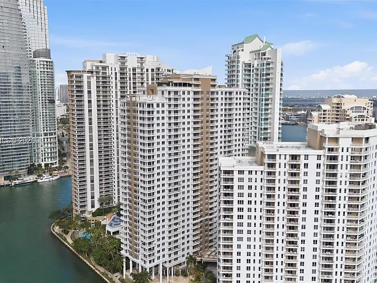 801 Brickell Key Blvd #3209 — Photo 23