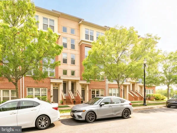 611 Diamondback Dr #11-B, Gaithersburg, MD 20878