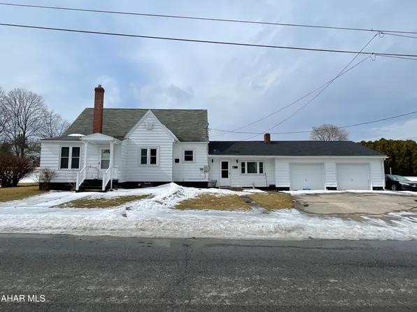 116 High St, Cresson, PA 16630