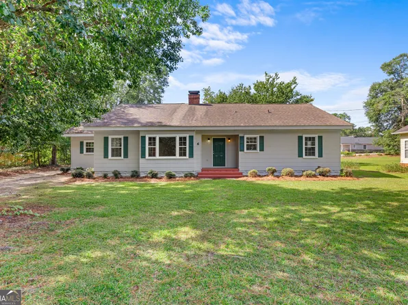 6 Carmel Dr, Statesboro, GA 30458
