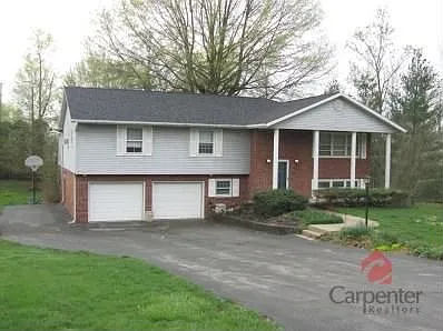 218 S Hill Dr photo 1
