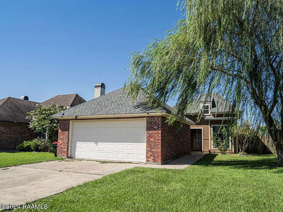 1st image of 404 Braxton Dr