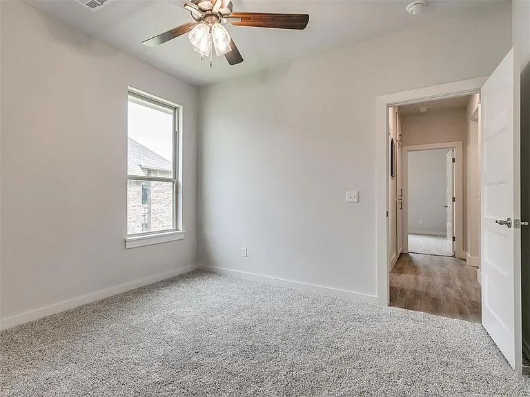 11500 Fairways Ave — Photo 41