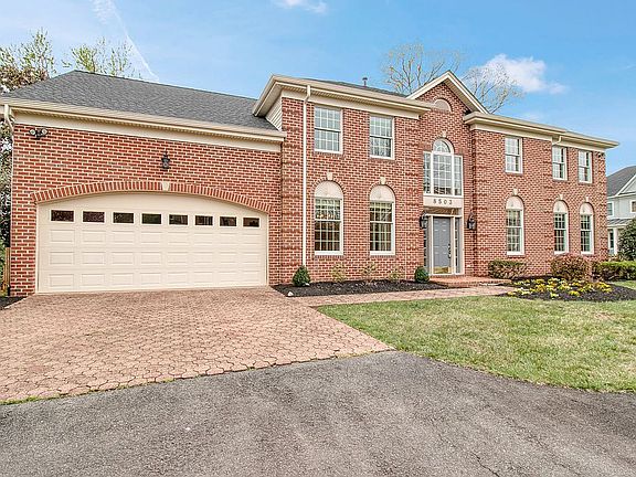 2nd image of 8503 Ashgrove Plantation Cir