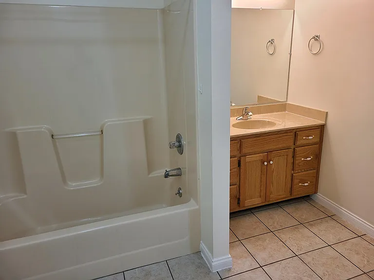 14 Cornerstone Dr — Photo 8