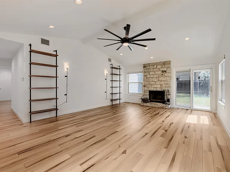 2608 Piping Rock Trl — Photo 5