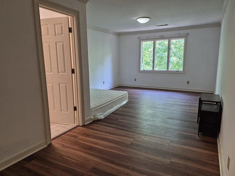 1835 Brandon Hall Dr — Photo 15