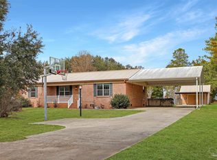 5448 Forest Hills Ln, Milton, FL 32570