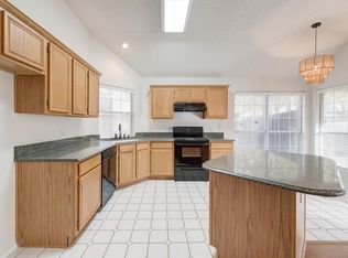 7228 Cross Keys Dr, North Richland Hills, TX 76182