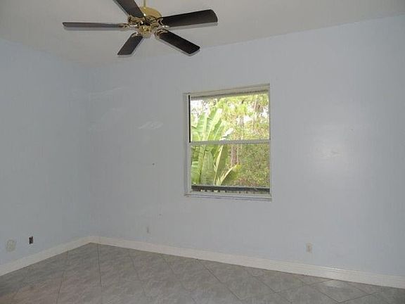 3rd image of 24508 Claire St