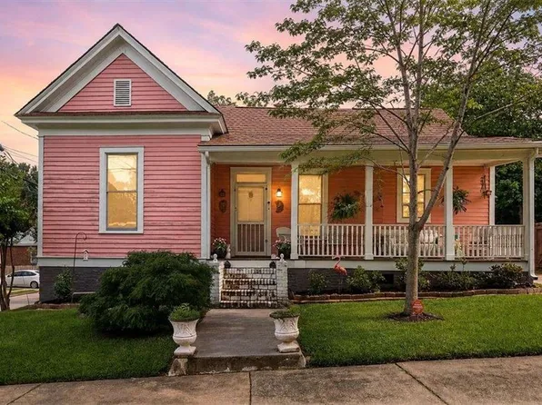 59 W Washington St, Newnan, GA 30263