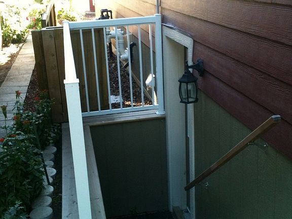 4th image of 11239 67th St NW #1A