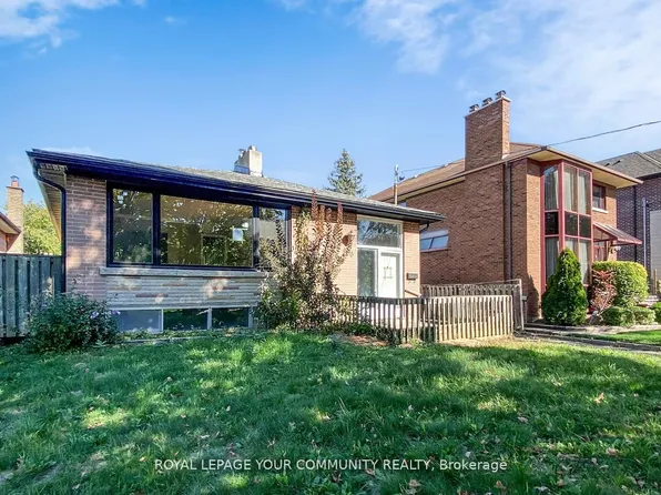 480 Ellerslie Ave, Toronto, ON M2R 1C4