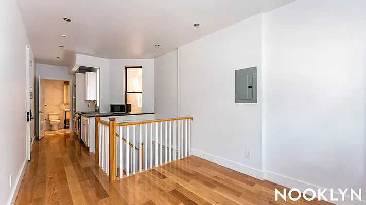 Rented by Nooklyn NYC LLC | media 20