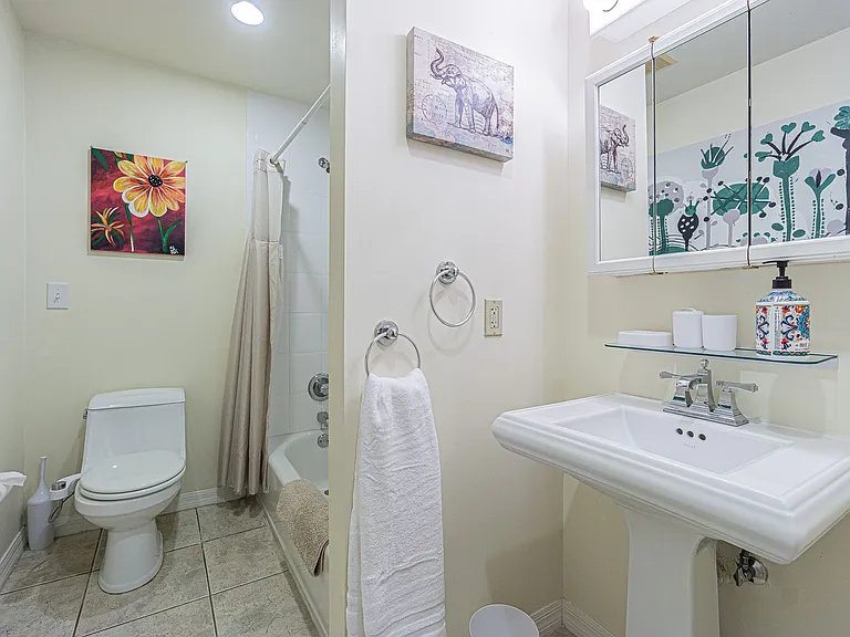 5427 Villa Deste Ct — Photo 29