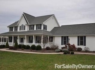 694 Twin Hill Rd, Sunbury, PA 17801