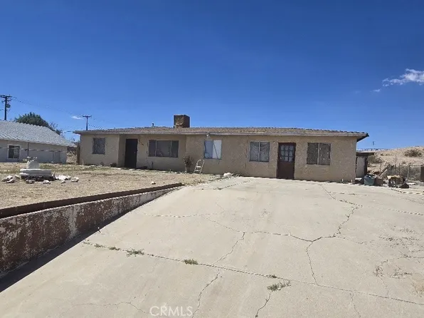 1368 Carmen Dr, Barstow, CA 92311