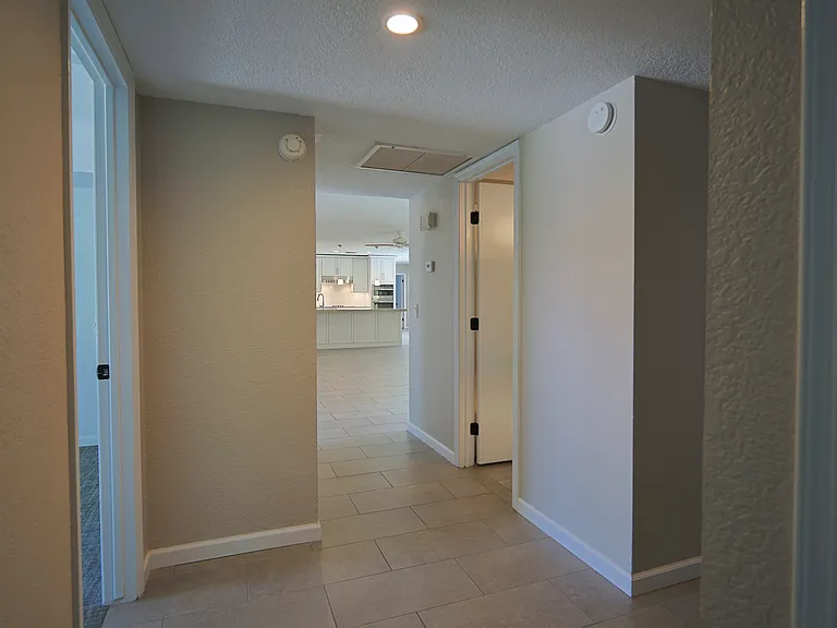 6722 S Martin Ln — Photo 28