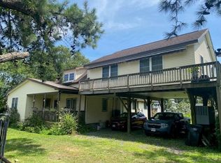 3122 Ridge Rd, Chincoteague Island, VA 23336