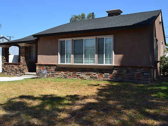 3rd image of 9703 Mills Ave