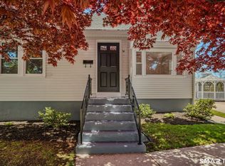 14 Hyde St, Pawcatuck, CT 06379