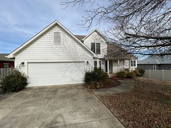 2nd image of 122 Medicine Bend Dr
