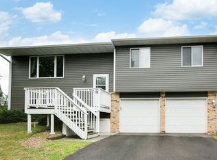 904 126th Ave NE, Blaine, MN 55434