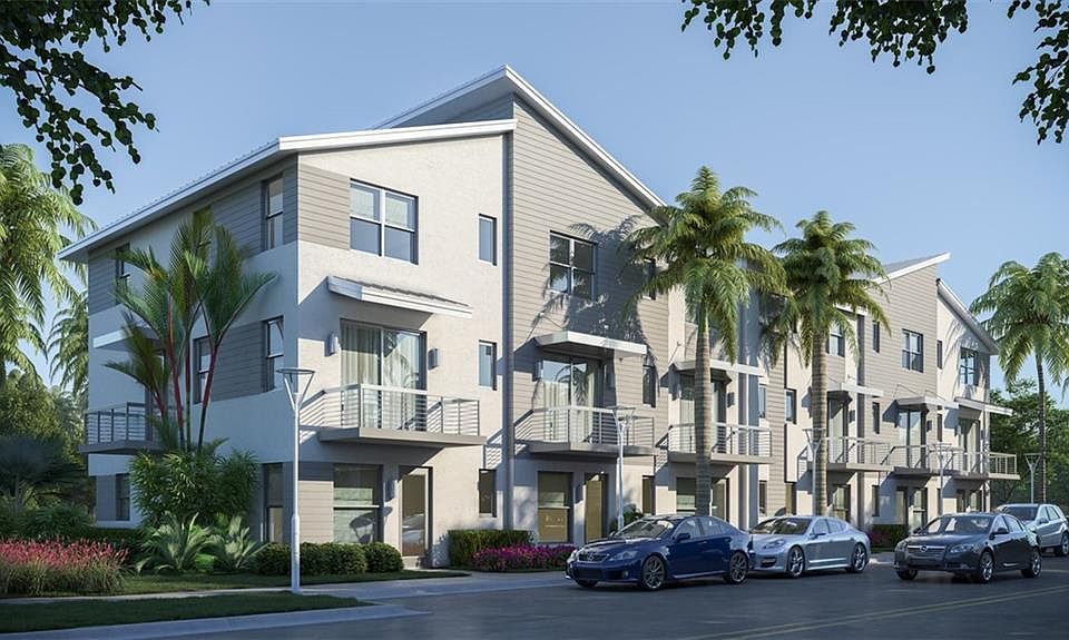 1st image of 621 NE 22nd Dr #11