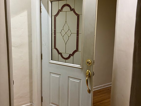 5th image of 420 S Maple Dr #420