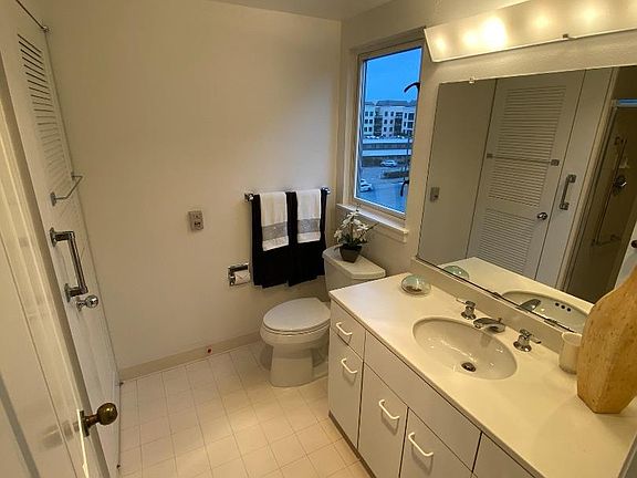 2nd image of 1 Baldwin Ave APT 416