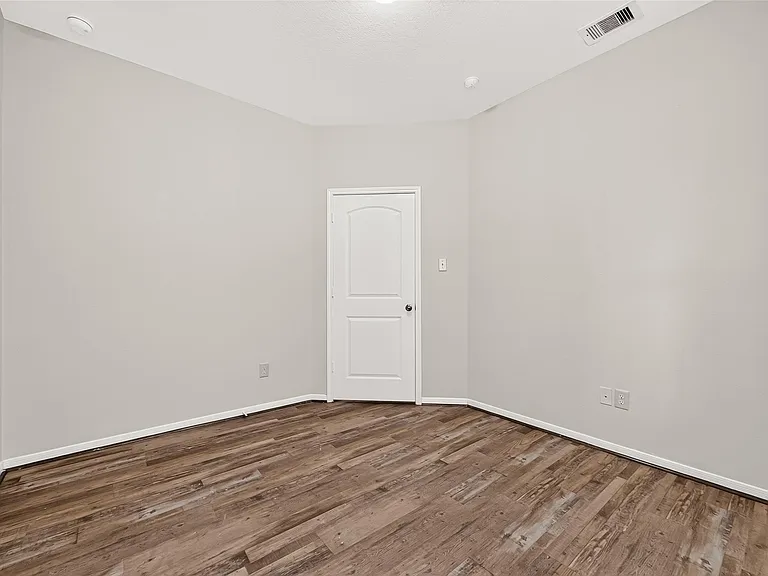 26710 Bellwood Pines Dr — Photo 45