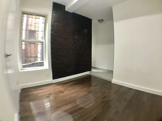 Rented by Ink Realty Services LLC | media 27