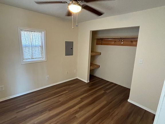 5th image of 3730 Lismore Cir