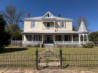 102 W Monroe St, Marion, AL 36756