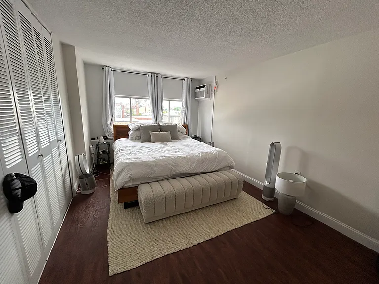 872 Massachusetts Ave #406 — Photo 8