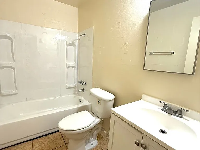 1695 Villa Ave. — Photo 5