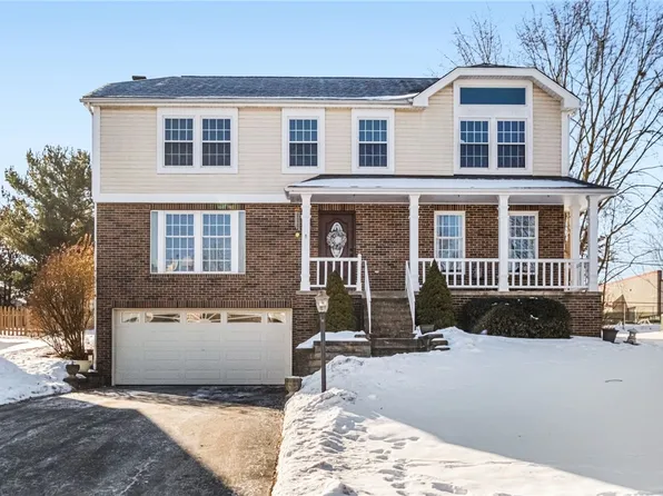 119 Clearbrook Dr, Cranberry Township, PA 16066