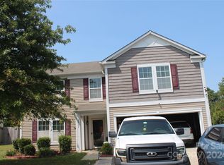 6933 Seney Dr, Charlotte, NC 28214