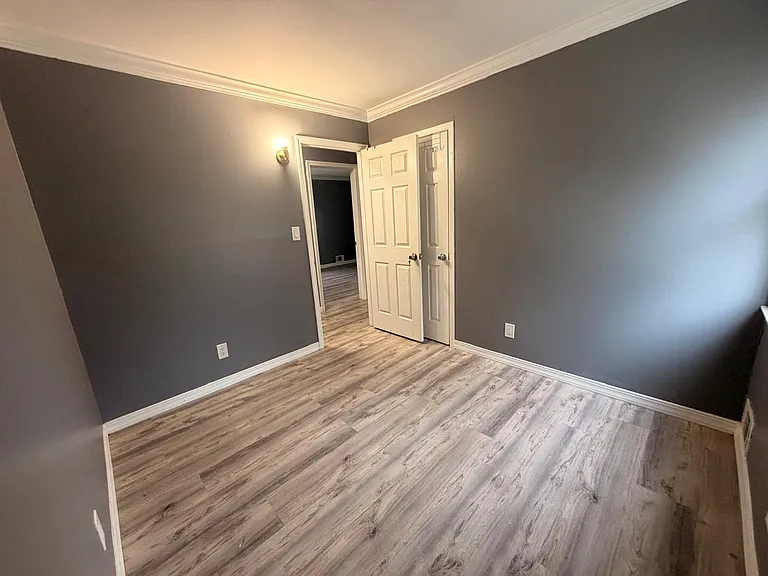 163-71 Mathias Ave #1 — Photo 17