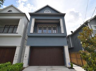 824B Alexander St, Houston, TX 77007