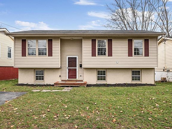 2nd image of 912 Opequon Ave
