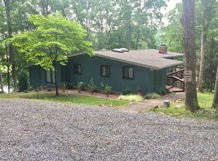 3292 Hickory Cove Ln, Moneta, VA 24121