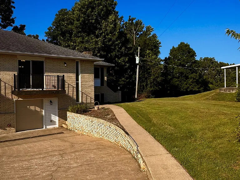 14911 Dutchmans Dr — Photo 27
