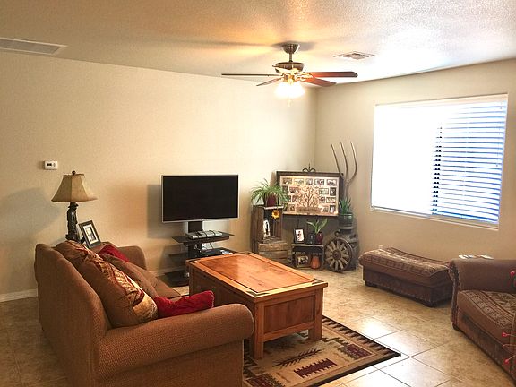 4th image of 3354 Laramie Ave
