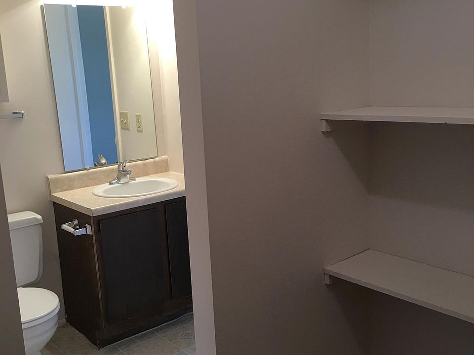 2nd image of 518 Cedar Glen Dr APT 4